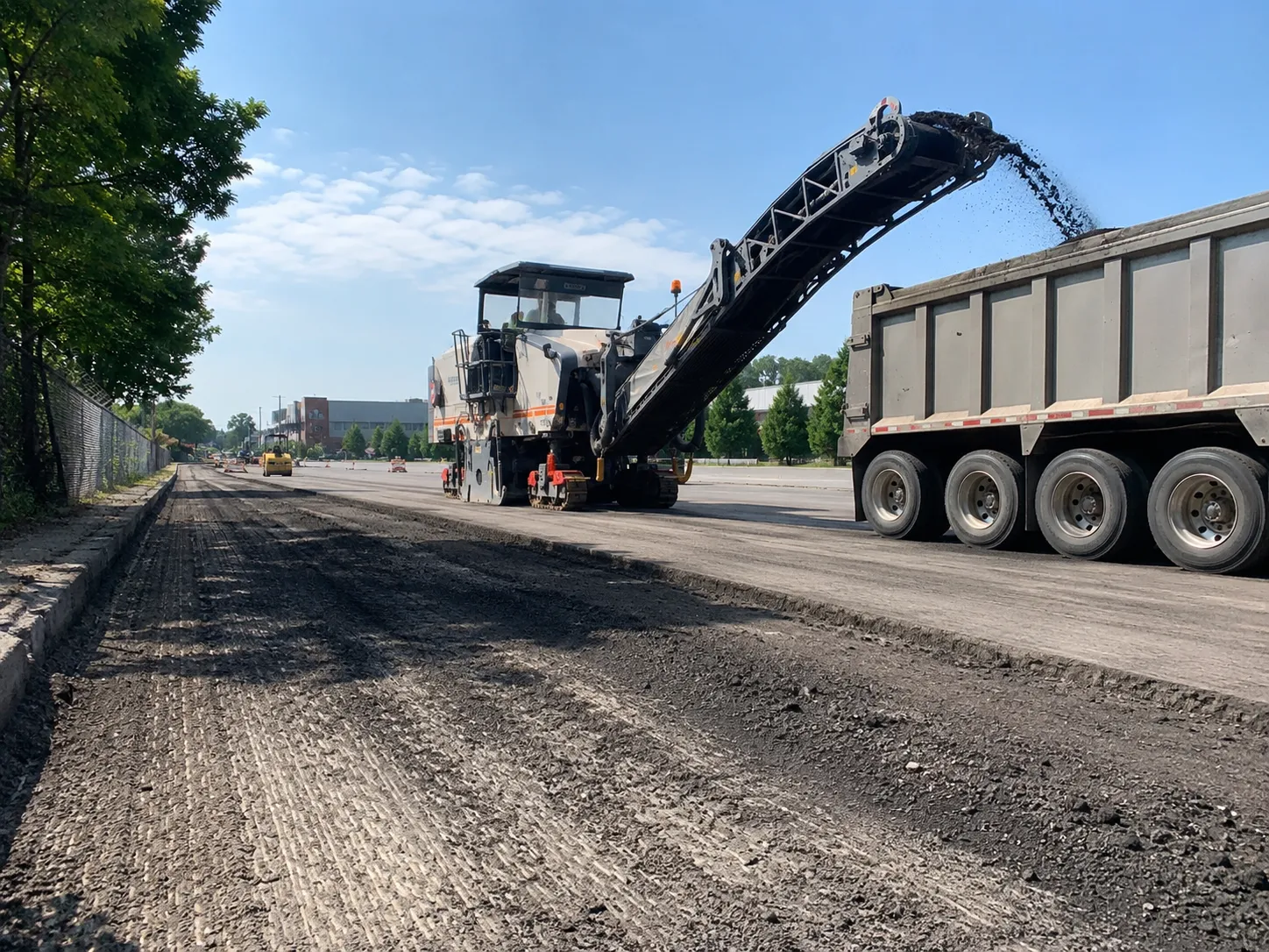 The Pickering market for asphalt milling for Asphalt Milling in Pickering
