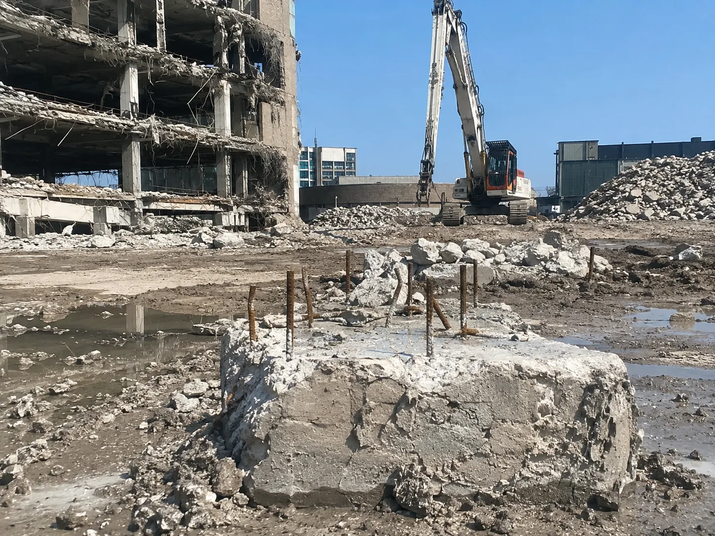 Commercial Demolition in Markham being built and completed on site by Harrowgate Group