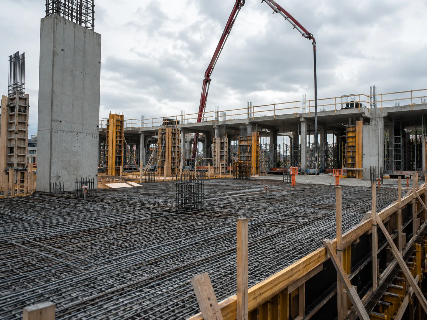 The Etobicoke market for structural concrete for Structural Concrete in Etobicoke